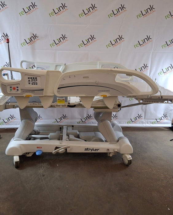 Stryker Stryker InTouch 2141 Critical Care Hospital Bed Beds & Stretchers reLink Medical