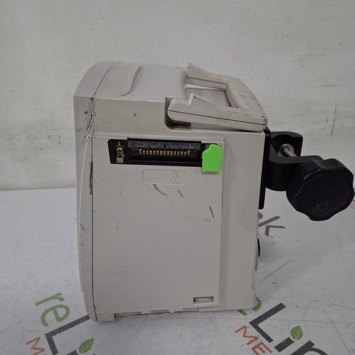 CareFusion Alaris 8015 Small Screen POC Infusion Pump