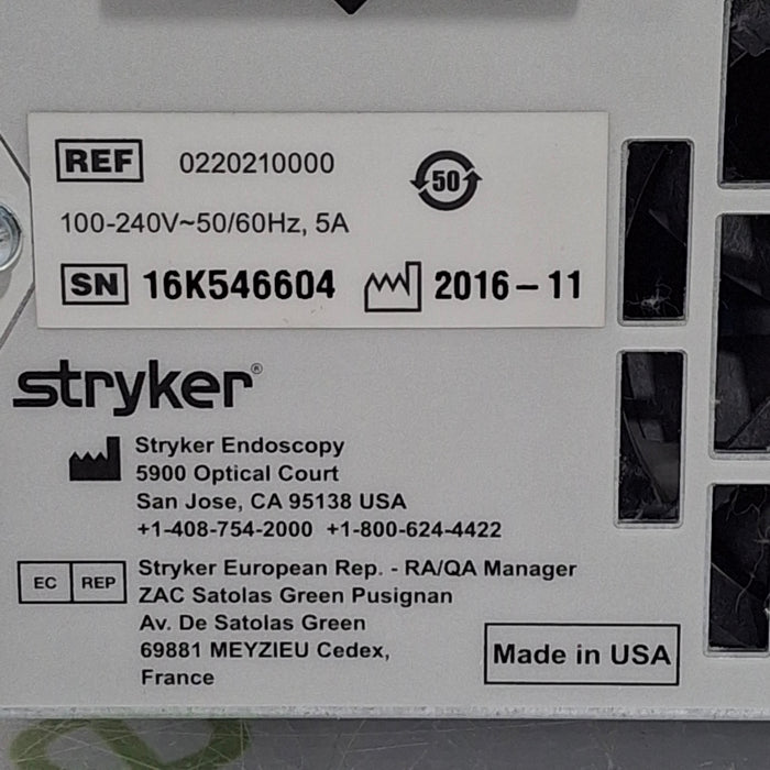 Stryker L9000 Light Source