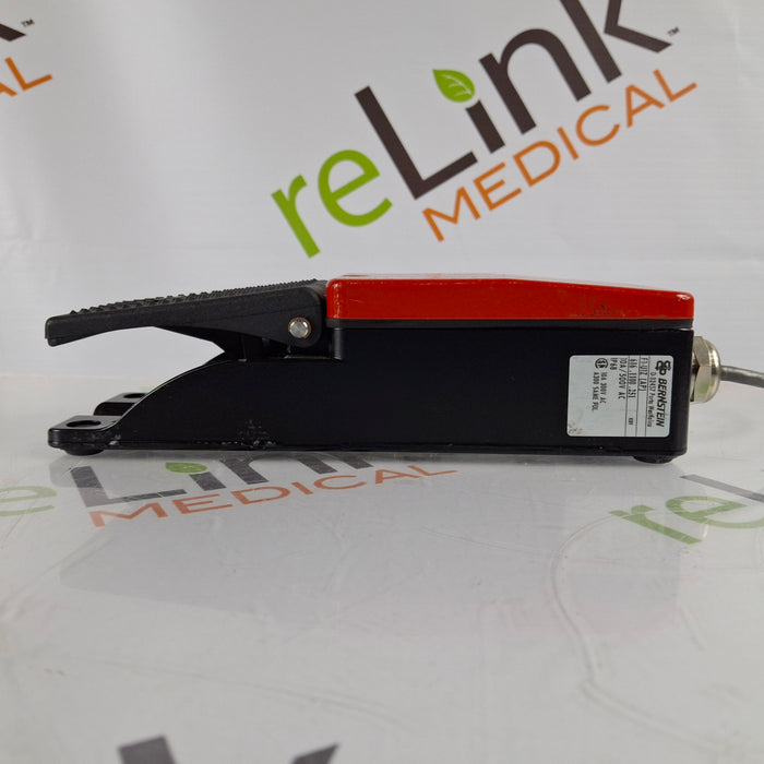 Bernstein Bernstein F1-U1Z Dual Foot Switch Surgical Equipment reLink Medical