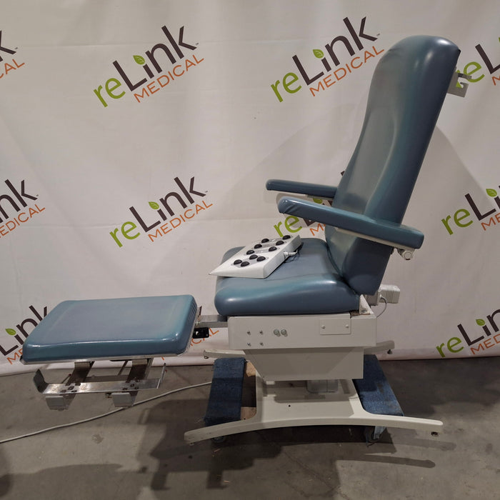 UMF Medical 5016 Procedure Chair