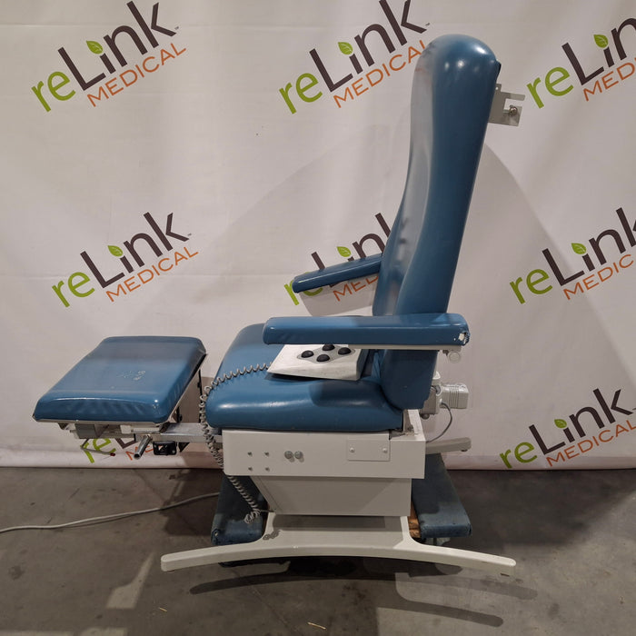 UMF Medical 5016 Procedure Chair