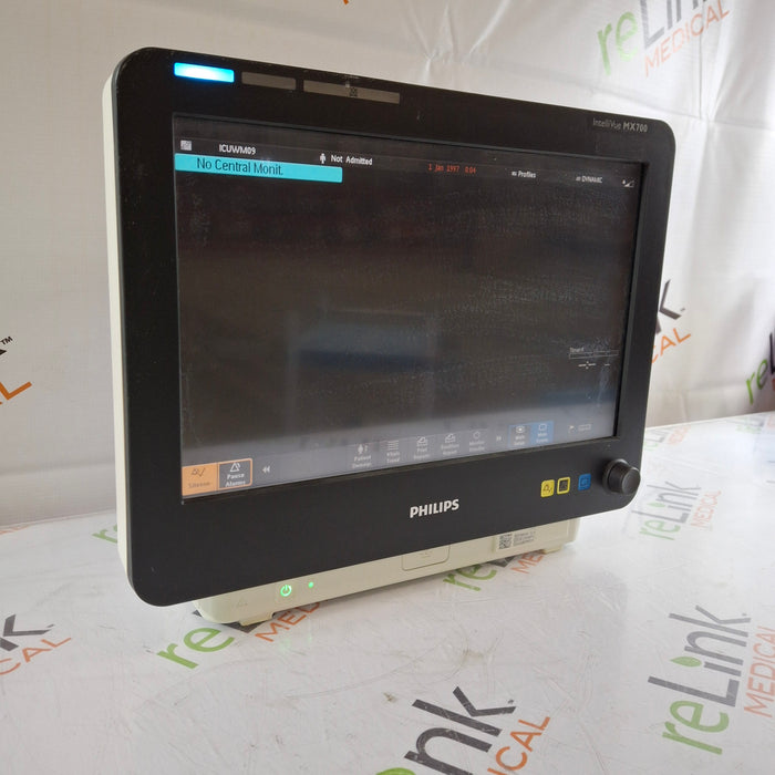 Philips IntelliVue MX700 Bedside Patient Monitor