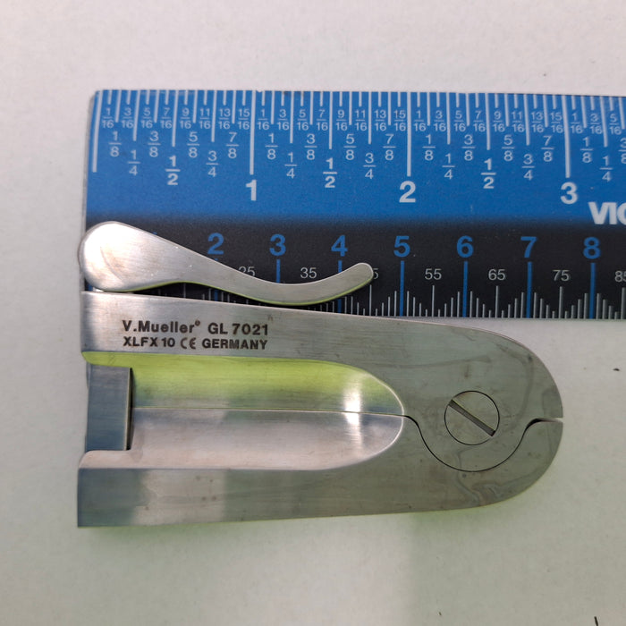 V. Mueller GL-7021 Circumcision Clamp