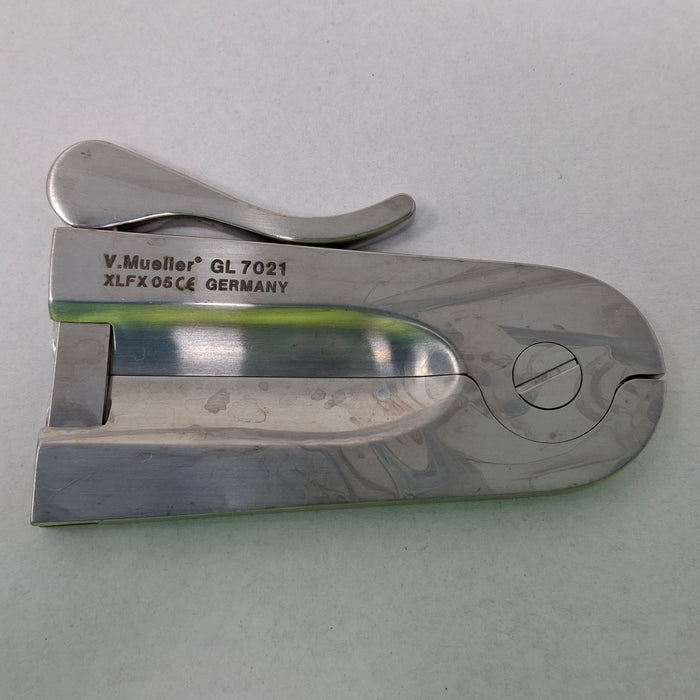 V. Mueller GL-7021 Circumcision Clamp
