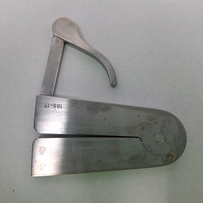 V. Mueller GL-7021 Circumcision Clamp