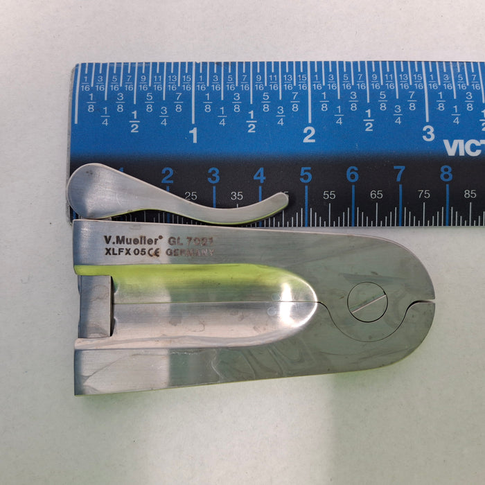 V. Mueller GL-7021 Circumcision Clamp