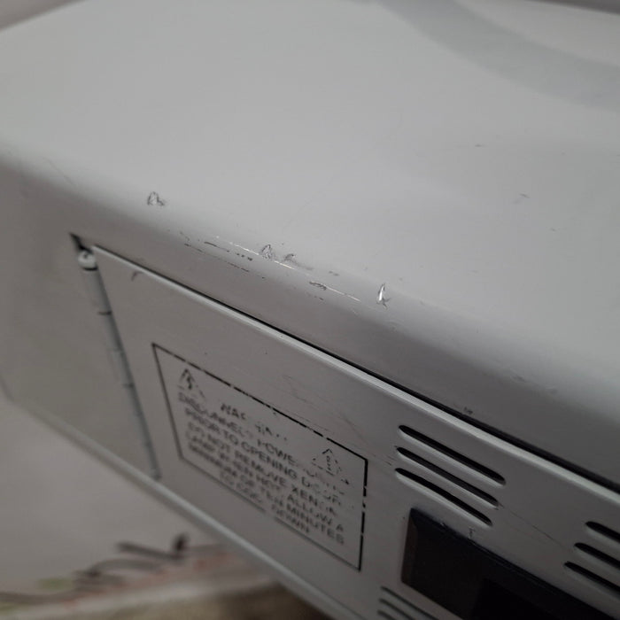 Aculux, Inc. Aculux, Inc. AX3001 Xenon Light Source Surgical Equipment reLink Medical