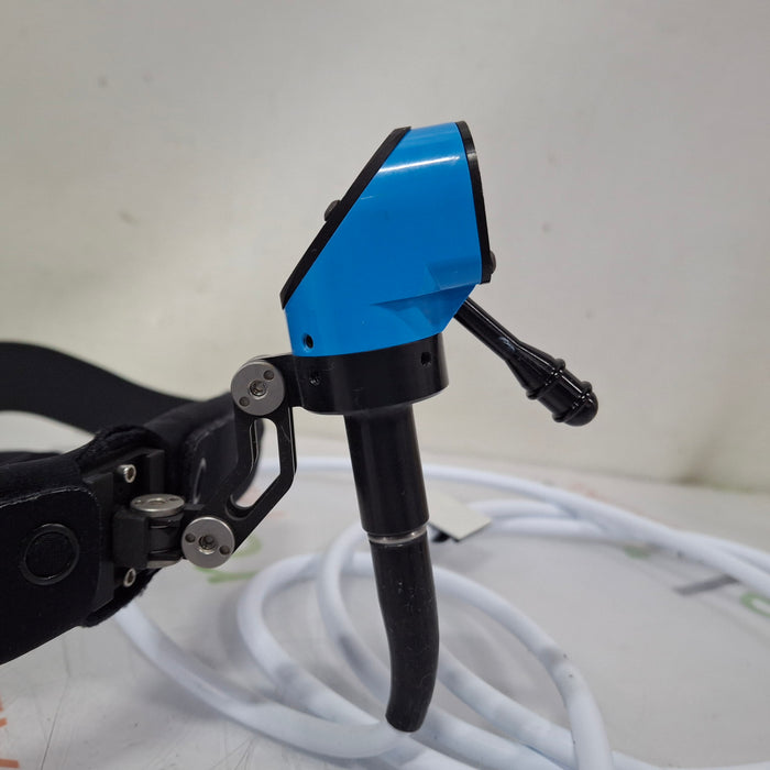 Aculux, Inc. Aculux, Inc. AX3001 Xenon Light Source Surgical Equipment reLink Medical