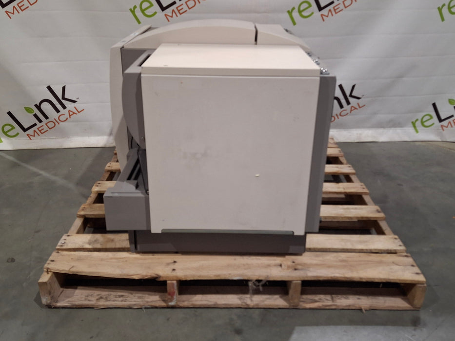 BioMerieux Vitek 2 Microbial Analyzer