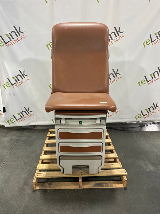Midmark 204 Exam Table