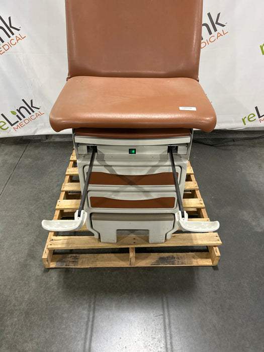 Midmark 204 Exam Table