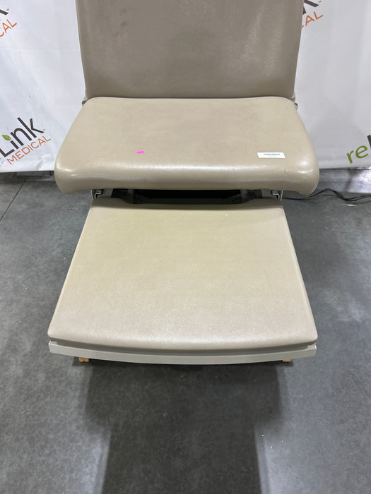 Midmark 204 Exam Table