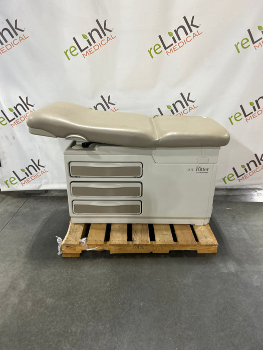 Midmark 204 Exam Table