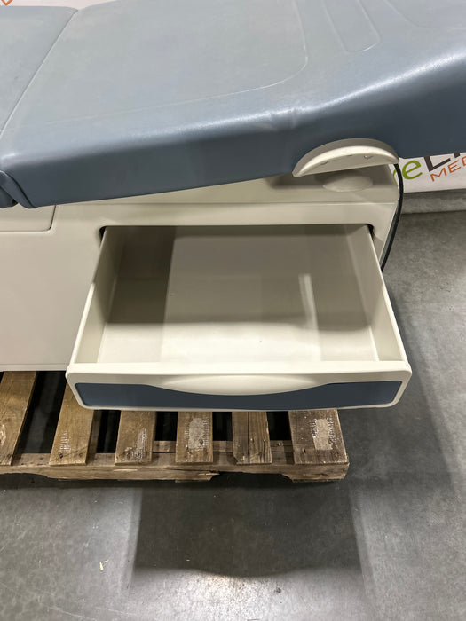 Midmark 204 Exam Table