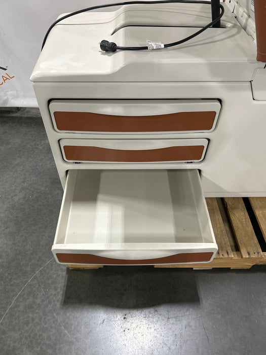 Midmark 204 Exam Table