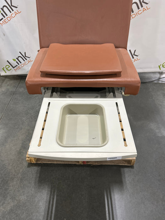 Midmark 204 Exam Table