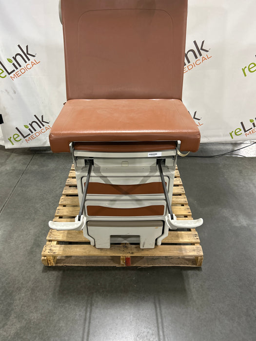 Midmark 204 Exam Table