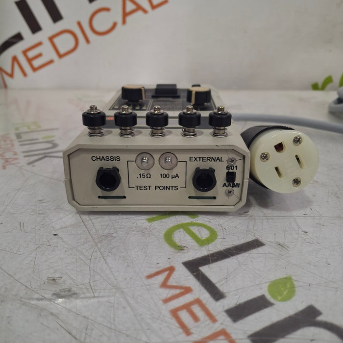 Dale Technology Dale Technology Dale 601 Safety Analyzer Test Equipment reLink Medical