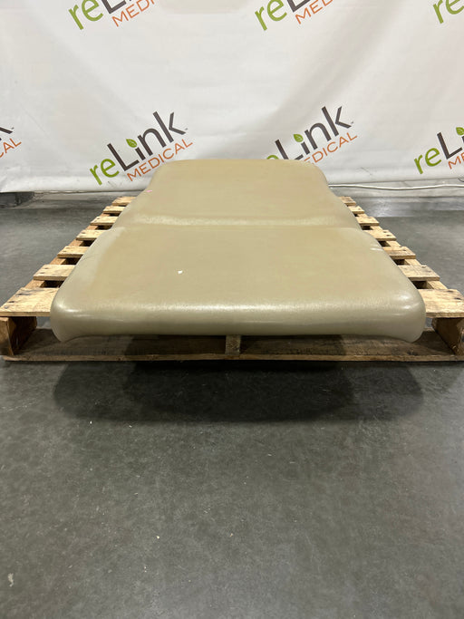 Midmark Midmark 204 Exam Table Upholstery Exam Chairs / Tables reLink Medical