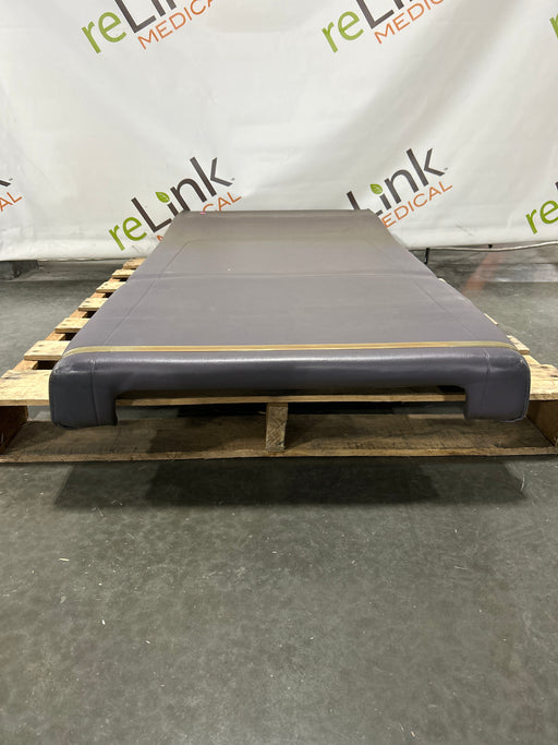 Midmark Midmark 204 Exam Table Upholstery Exam Chairs / Tables reLink Medical