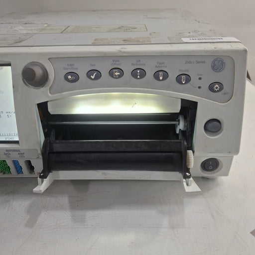 GE Healthcare GE Healthcare Corometrics 250cx Series Model 259cx-c Fetal Monitor Patient Monitors reLink Medical