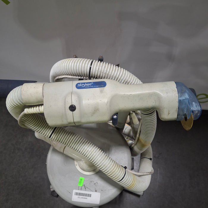 Stryker 940 Cast Saw with 986 Cast Vac