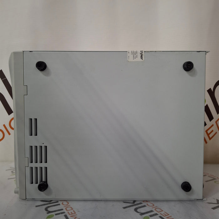 Stryker L9000 Light Source