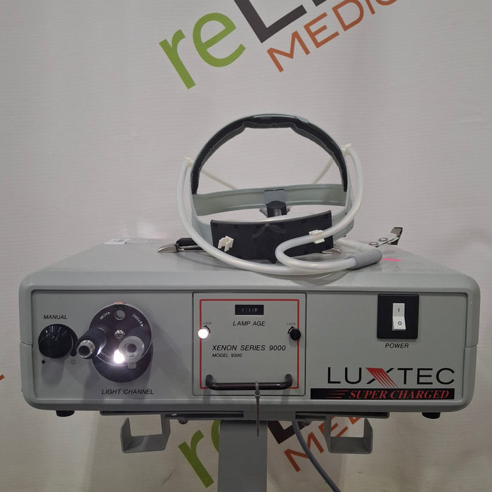 Luxtec Luxtec 9300 Xenon Series 9000 Light Source Surgical Equipment reLink Medical