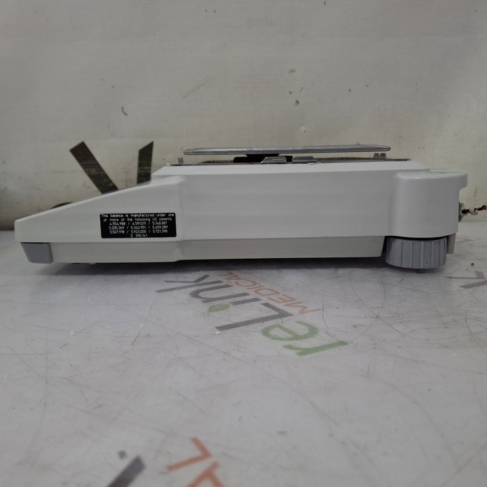 Mettler-Toledo, Inc. PG5002-S Delta Range Balance Scale