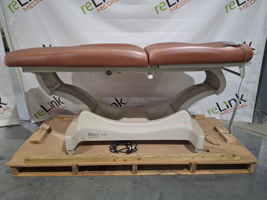 Midmark Ritter 244 Barrier-Free Examination Table