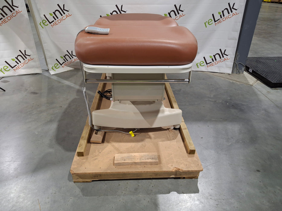 Midmark Ritter 244 Barrier-Free Examination Table