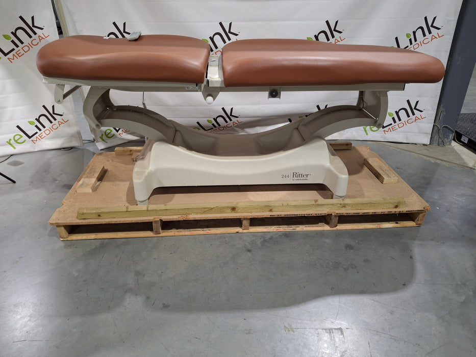 Midmark Ritter 244 Barrier-Free Examination Table