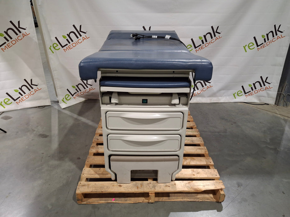 Midmark 204 Exam Table