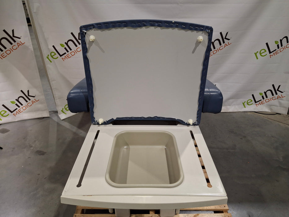 Midmark 204 Exam Table