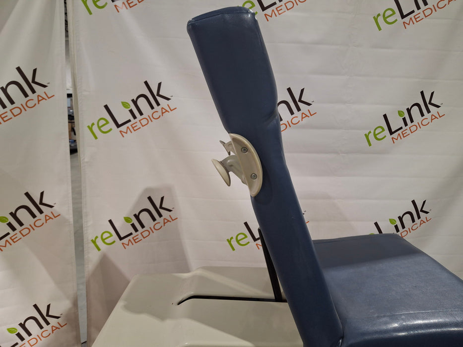 Midmark 204 Exam Table