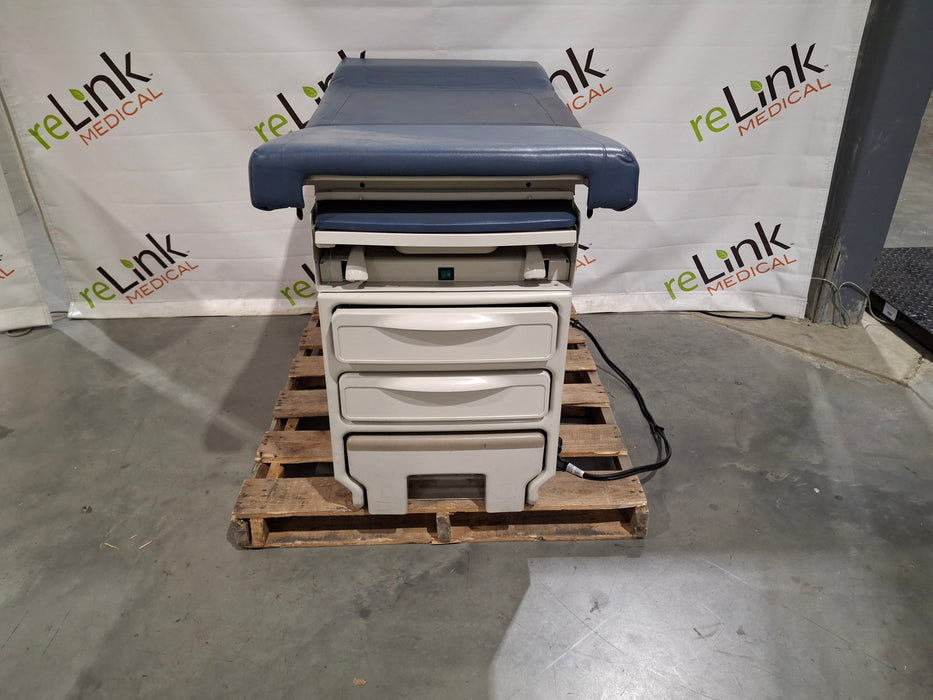 Midmark 204 Exam Table
