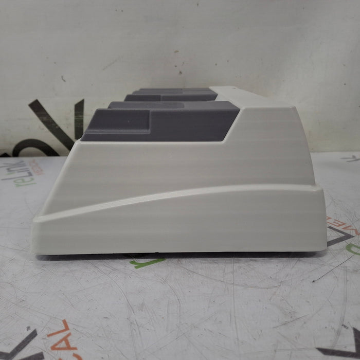 Stryker System 6 6110-120 Battery Charger