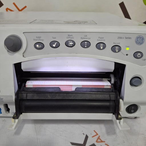 GE Healthcare GE Healthcare Corometrics 250cx Series Model 259cx Fetal Monitor Patient Monitors reLink Medical