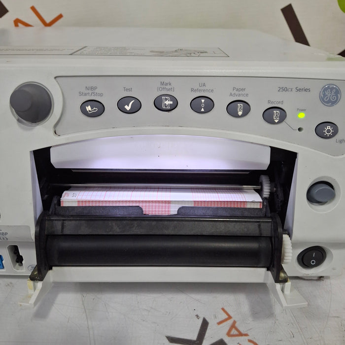 GE Healthcare GE Healthcare Corometrics 250cx Series Model 259cx Fetal Monitor Patient Monitors reLink Medical