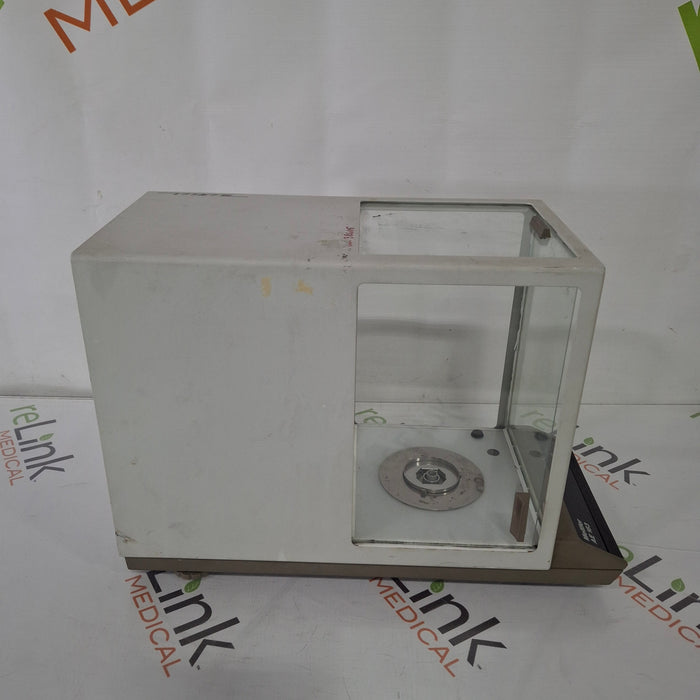 Mettler-Toledo, Inc. AE 163 Precision Scale