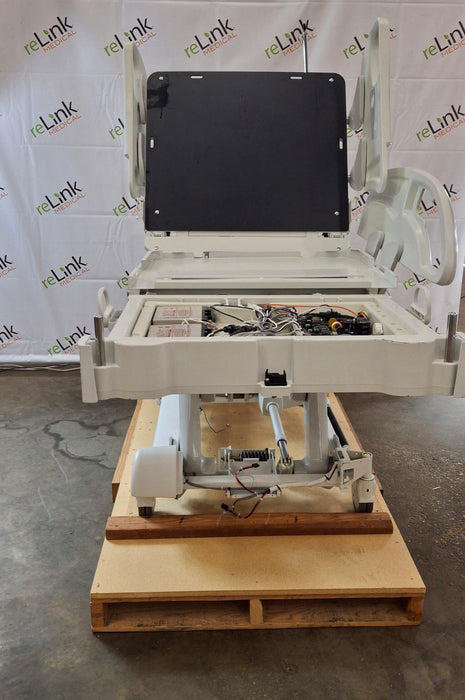 Stryker Stryker InTouch 2141 Critical Care Hospital Bed Beds & Stretchers reLink Medical