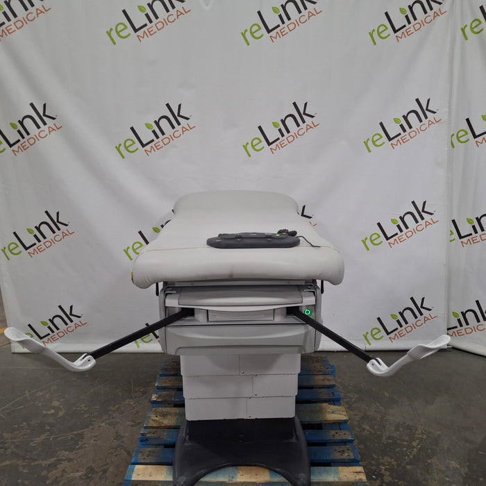 Midmark Midmark 626 Barrier-Free Power Exam Table Exam Chairs / Tables reLink Medical