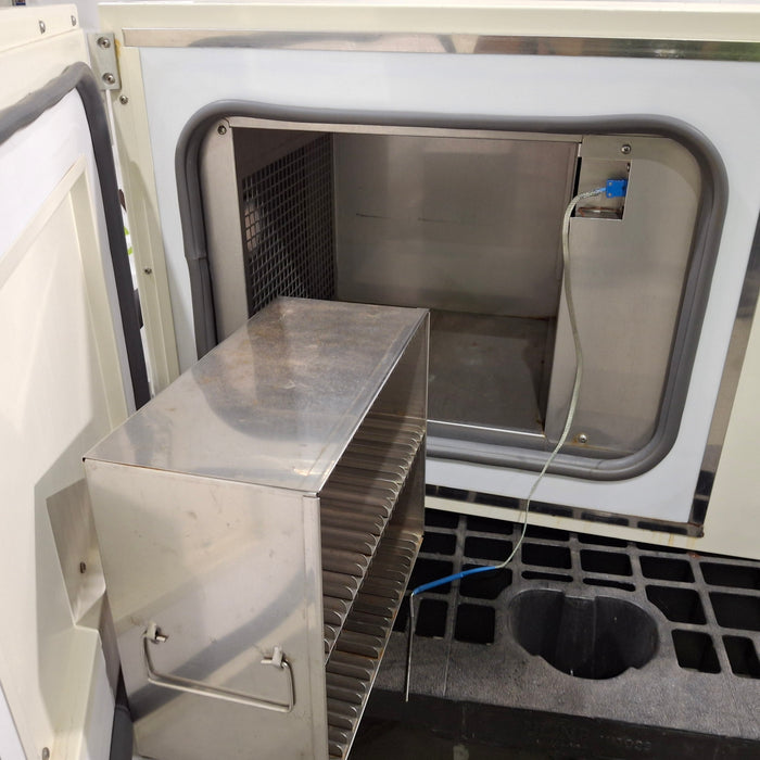 Thermo Scientific Thermo Scientific 7452 Cryomed Freezer Research Lab reLink Medical