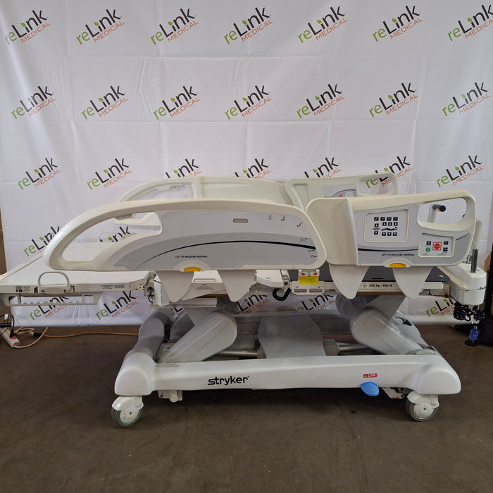 Stryker Stryker InTouch 2141 Critical Care Hospital Bed Beds & Stretchers reLink Medical