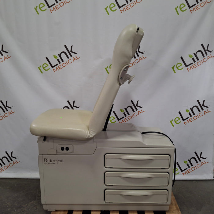 Midmark 204 Exam Table