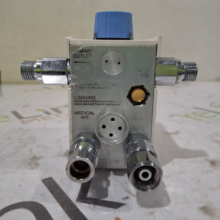 Bio-Med Devices 2001 Air/Oxygen Blender