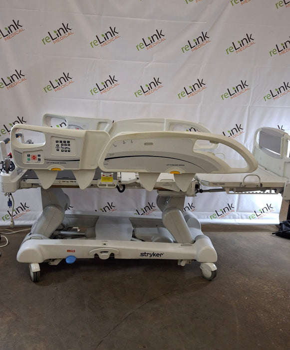 Stryker Stryker InTouch 2141 Critical Care Hospital Bed Beds & Stretchers reLink Medical