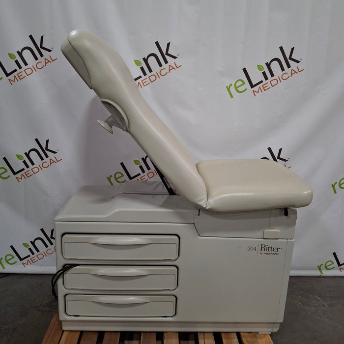 Midmark 204 Exam Table