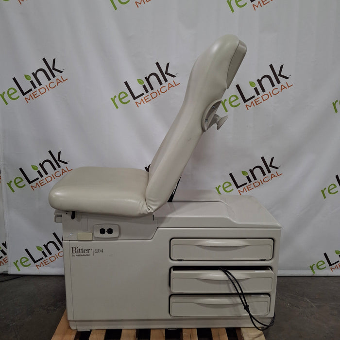 Midmark 204 Exam Table